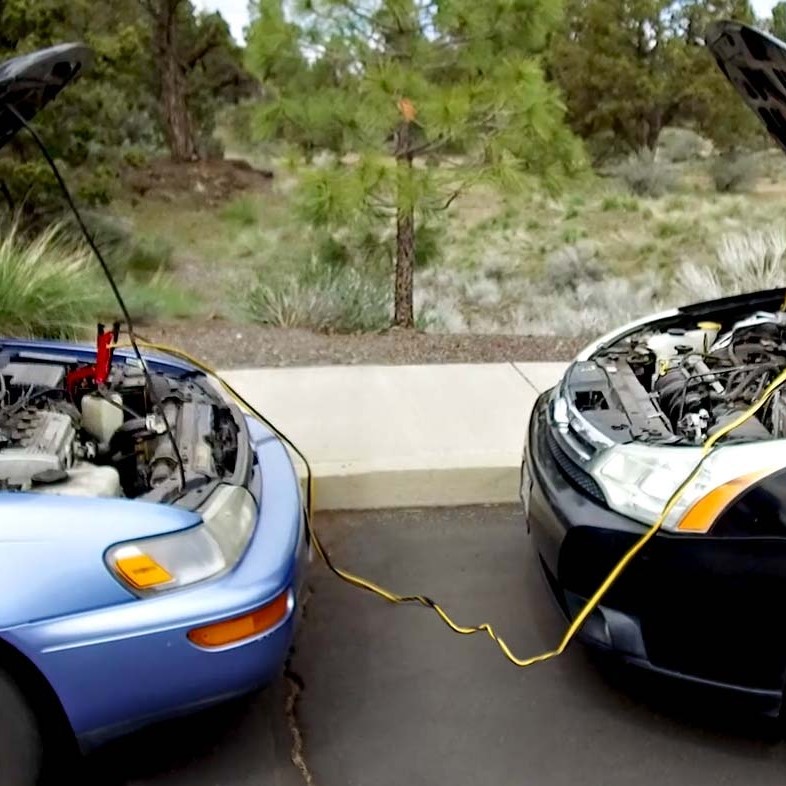 how long does it take for a car battery to die