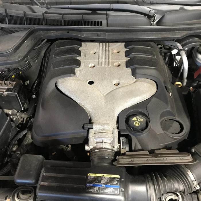 pontiac g8 engine