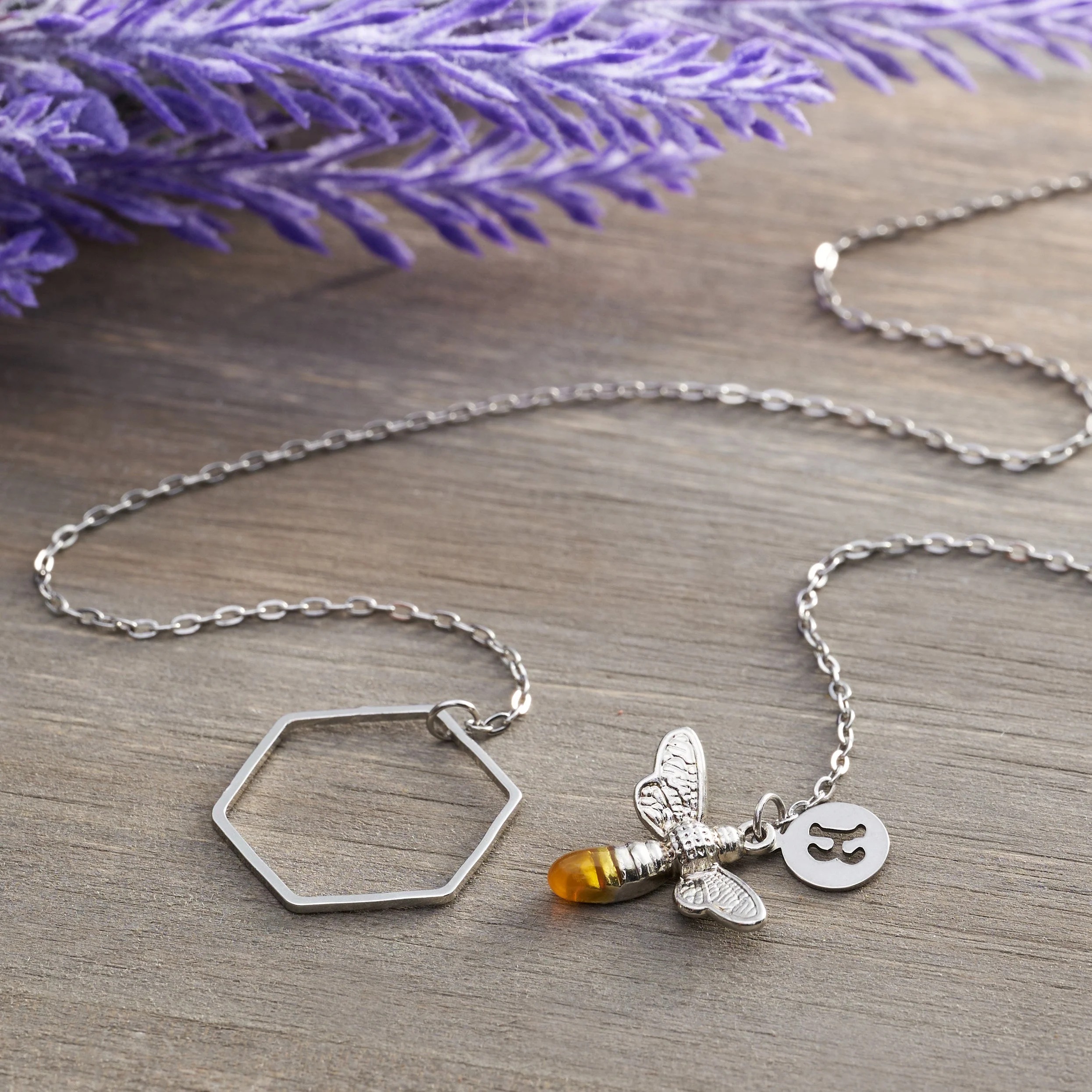 bee pendant