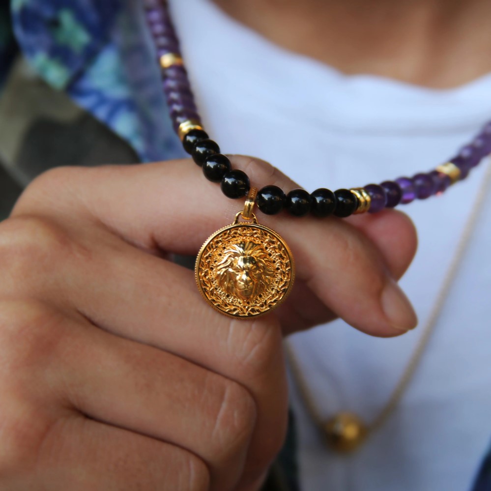 Gold Pendants for Men That Define Strength and Sophistication