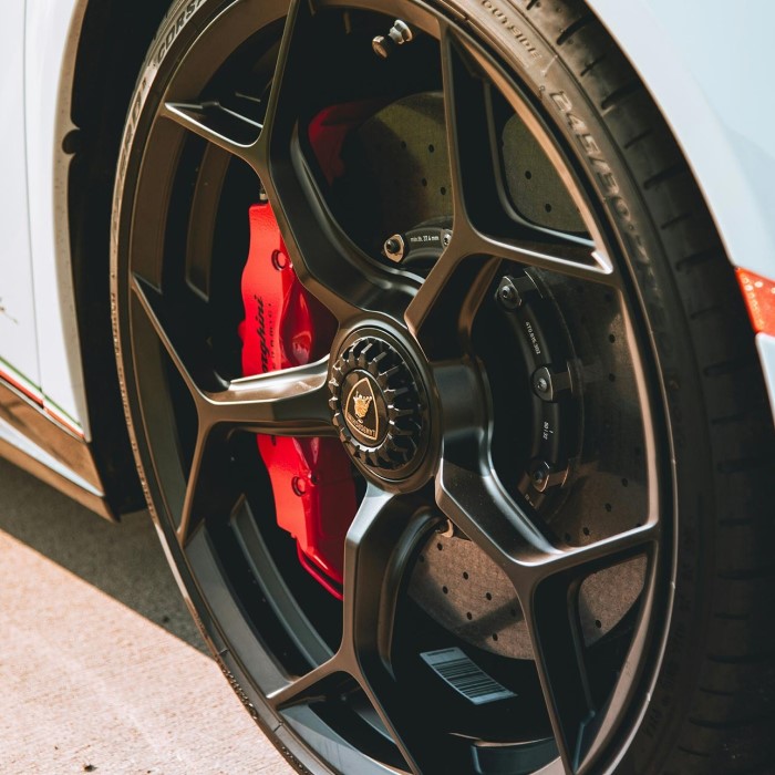 brake caliper