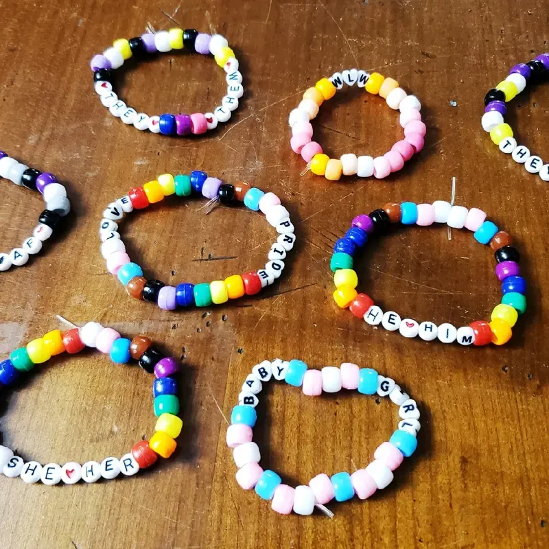 words to put on bracelets