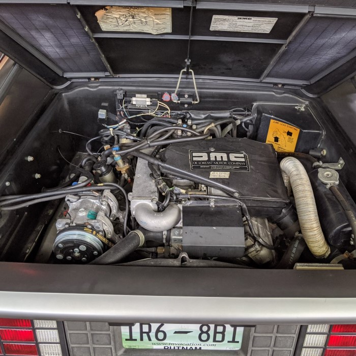 delorean engine