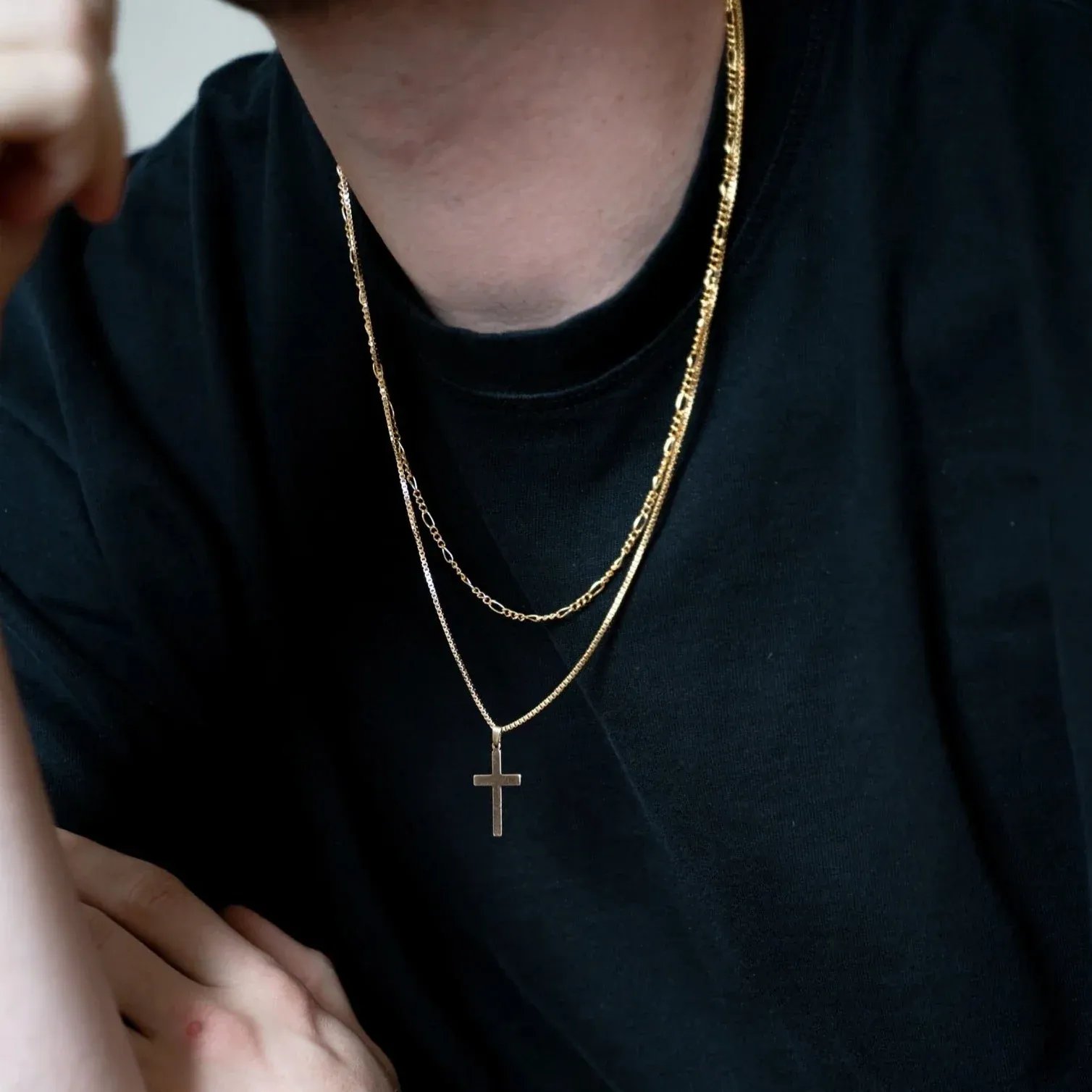 mens gold chain with pendant