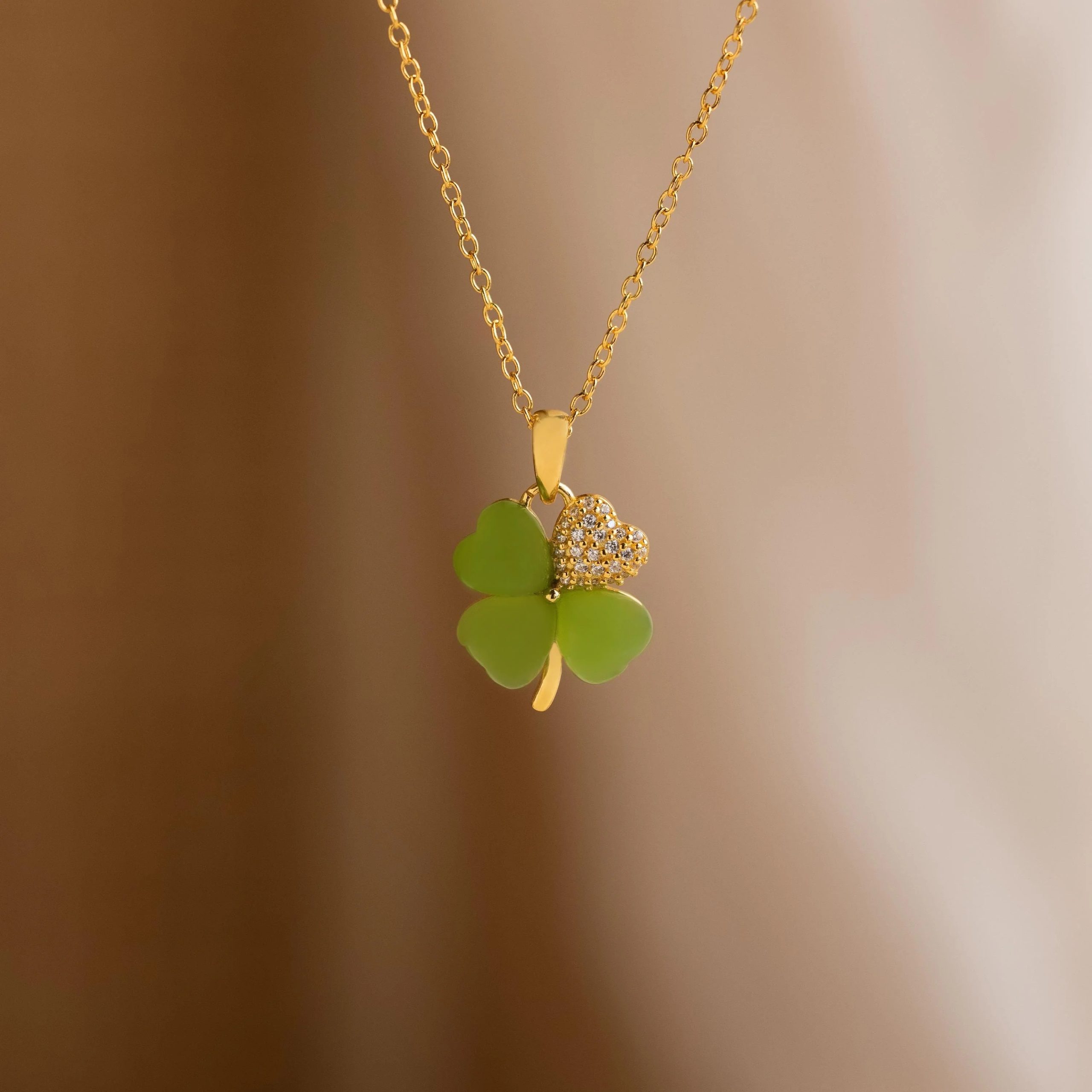 clover pendant