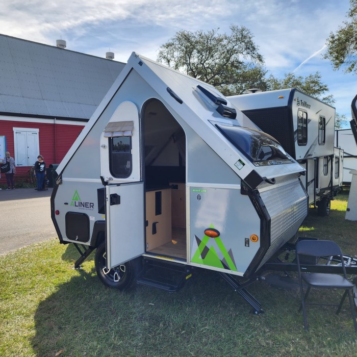 pull behind camper