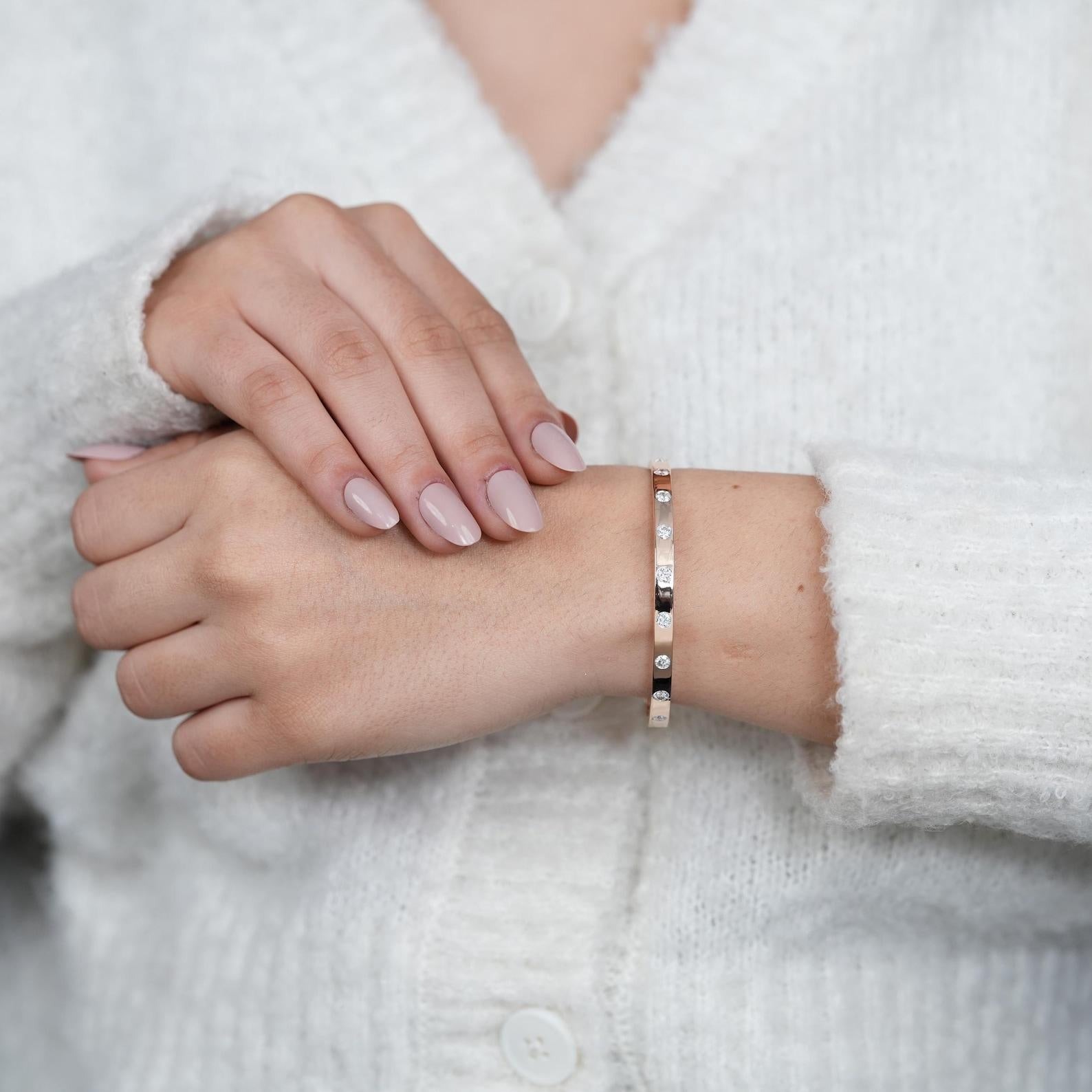 moissanite bangle
