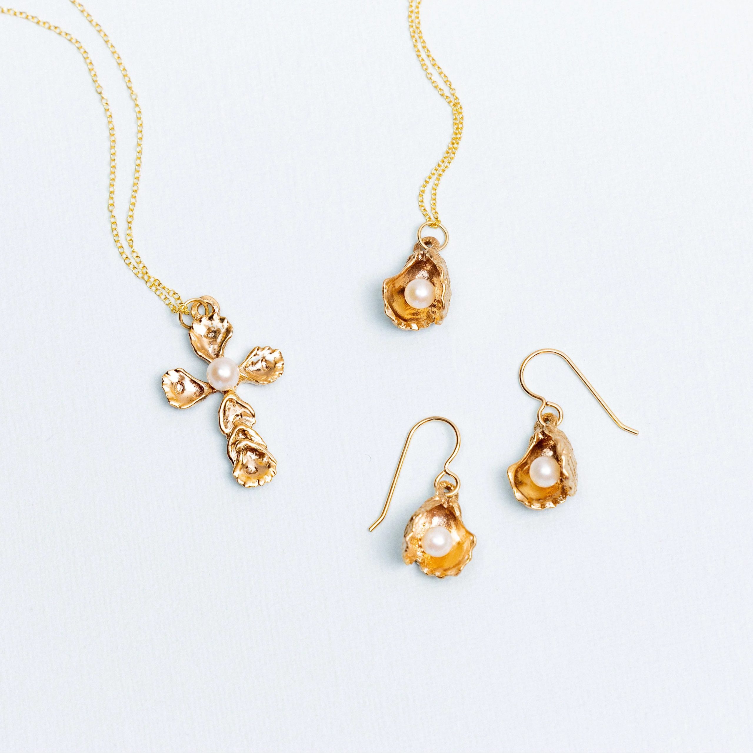 pendant earring