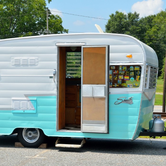 pull behind camper
