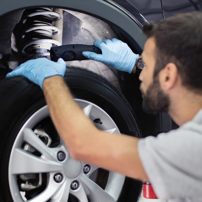 car struts replacement