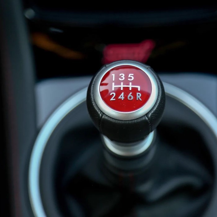 how to drive manual